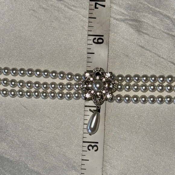 Vintage Hollywood Regency 50s Rhinestone & Pearl Choker Necklace Earrings Set - Picture 10 of 12